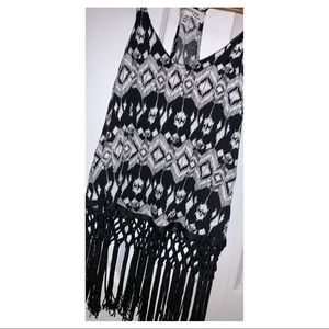 Cropped fringe tank top